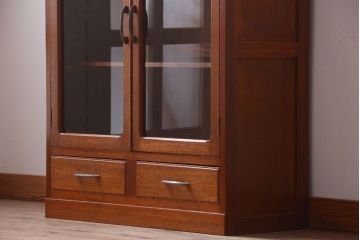 アンティーク家具　和製アンティーク　古い木の小ぶりな引き出し付き本箱