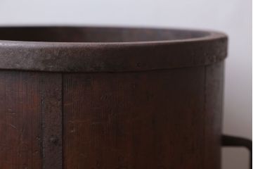 アンティーク雑貨　古民具・骨董　古い木製!アンティーク金具付きの一斗枡・斗棒セット