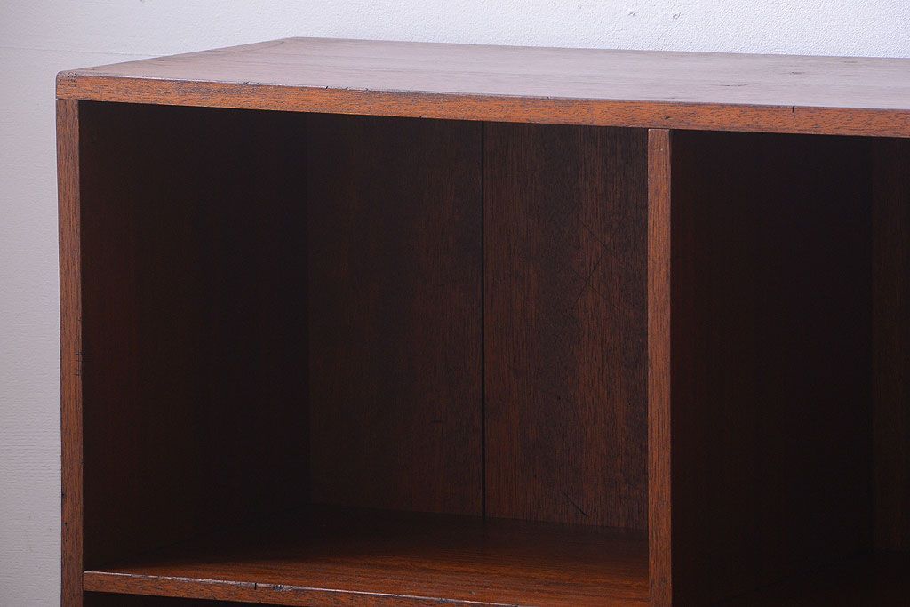 アンティーク家具　和製アンティーク　特大サイズ!古い木の重厚なアンティークマス目棚(3)