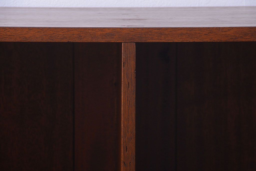 アンティーク家具　和製アンティーク　特大サイズ!古い木の重厚なアンティークマス目棚(3)