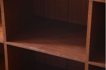 アンティーク家具　和製アンティーク　特大サイズ!古い木の重厚なアンティークマス目棚(3)