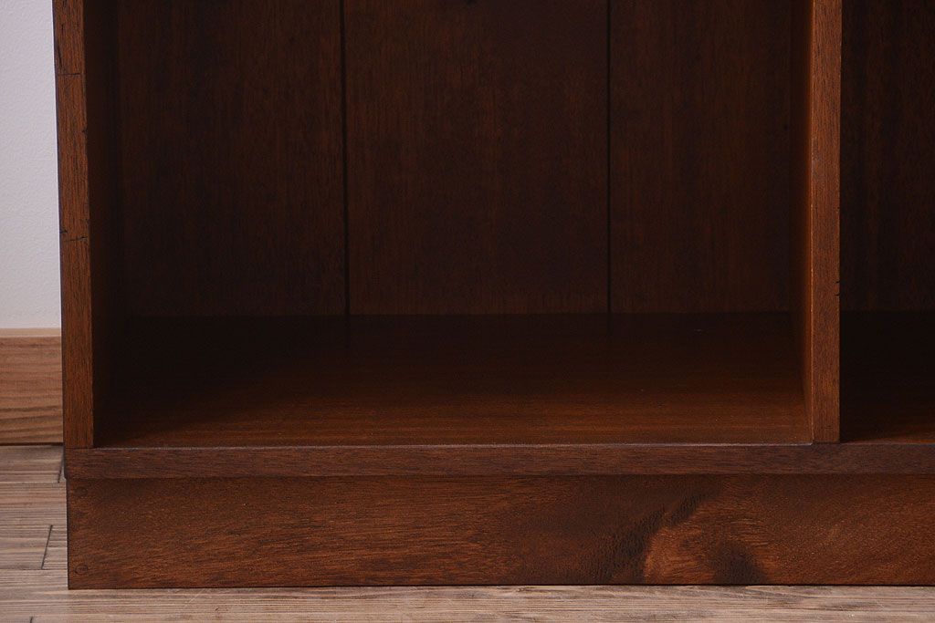 アンティーク家具　和製アンティーク　特大サイズ!古い木の重厚なアンティークマス目棚(3)