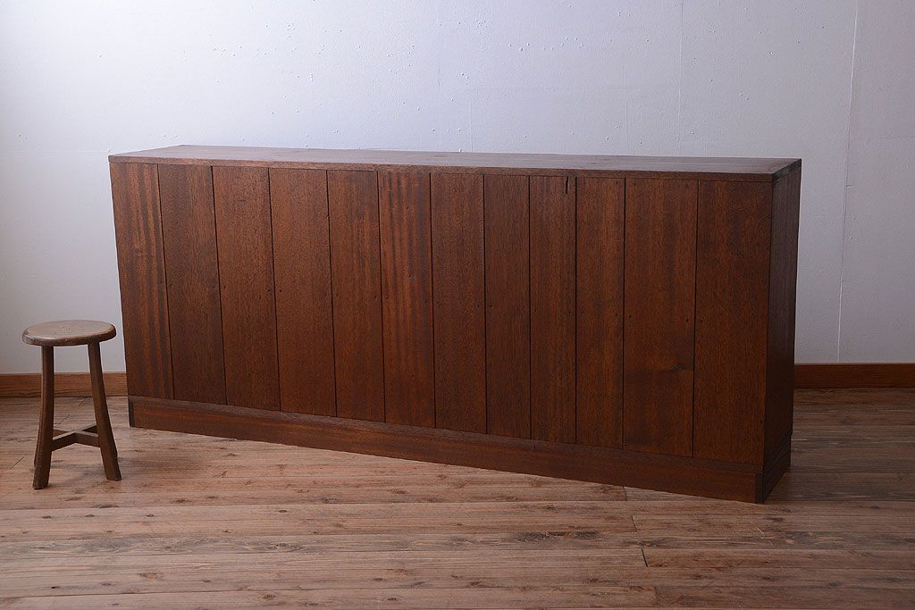 アンティーク家具　和製アンティーク　特大サイズ!古い木の重厚なアンティークマス目棚(3)