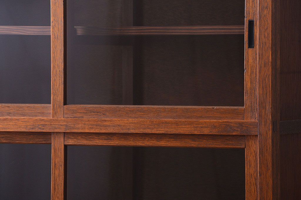 アンティーク家具　和製アンティーク　古い木製の縦型重ね収納棚