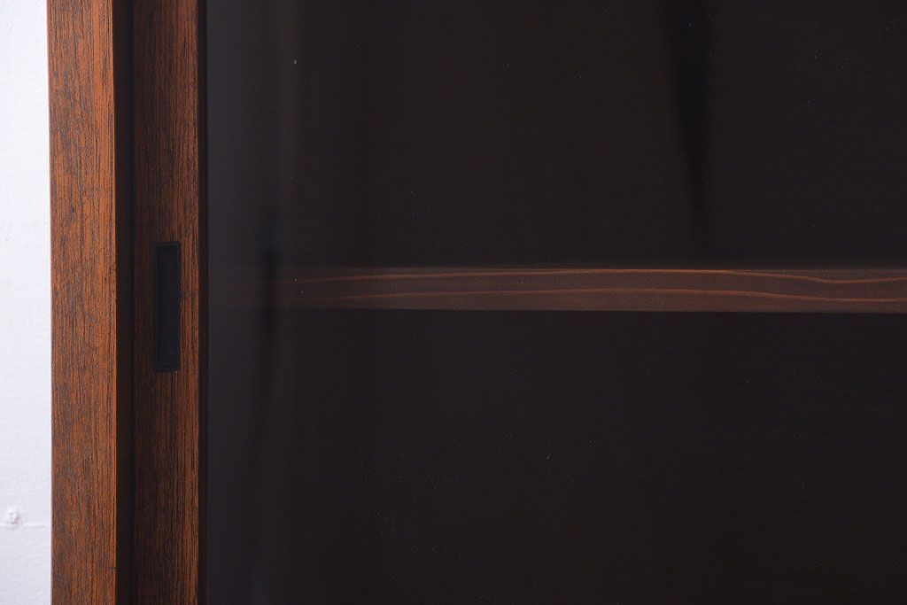 アンティーク家具　和製アンティーク　古い木製の縦型重ね収納棚