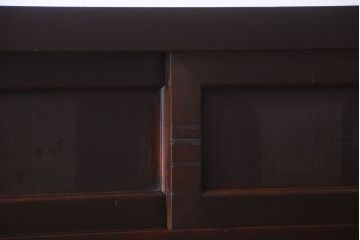 アンティーク家具　古民具・骨董　重厚な鉄脚がモダンな小さなアンティーク水屋箪笥