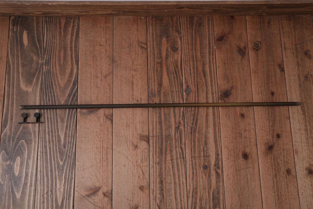 アンティーク雑貨　ビンテージ　シンプルでレトロな古いカーテンレール