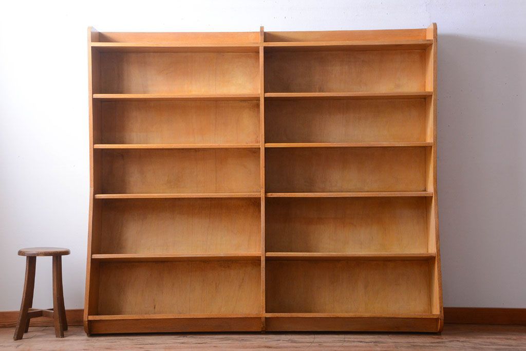 レトロ家具　昭和レトロ　大きなサイズ!厚手のナラ製アンティーク本棚