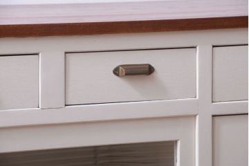 アンティーク家具　アンティークペイント　ネームプレート付きモールガラス戸棚