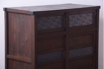 アンティーク家具　和製アンティーク　引き出し5杯付き!古い木のデザインガラス戸収納棚