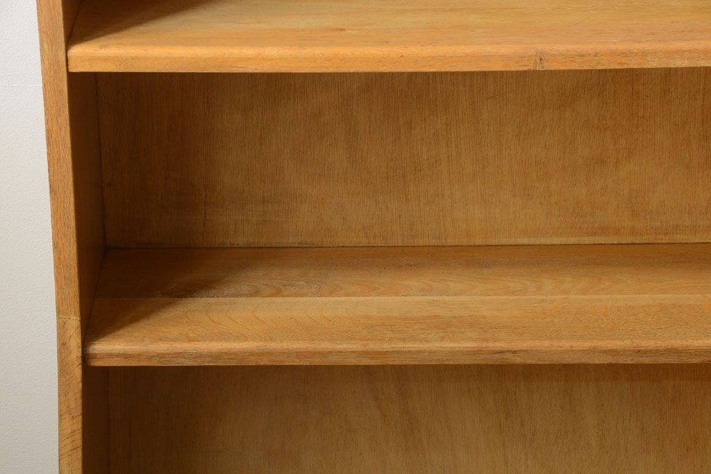 レトロ家具　昭和レトロ　大きなサイズ!厚手のナラ製アンティーク本棚(2)