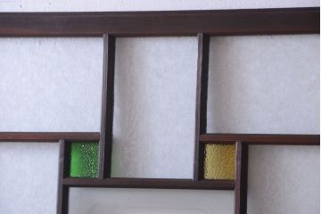 大正ロマン　当時物色ガラス入り!幾何学模様のアンティーク引き戸