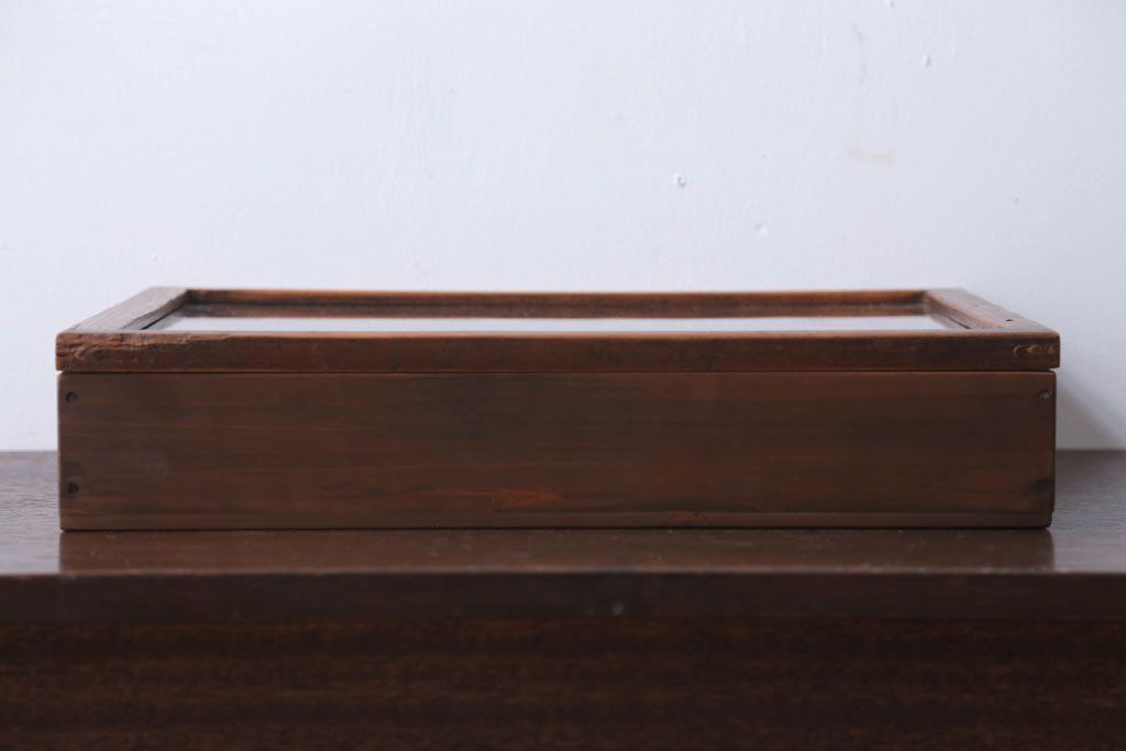 アンティーク雑貨　アンティーク　古い木の小さなコレクションボックス(ガラスケース)(2)
