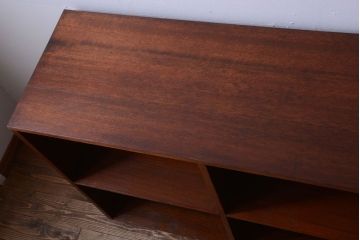 アンティーク家具　和製アンティーク　特大サイズ!古い木の重厚なマス目棚(2)