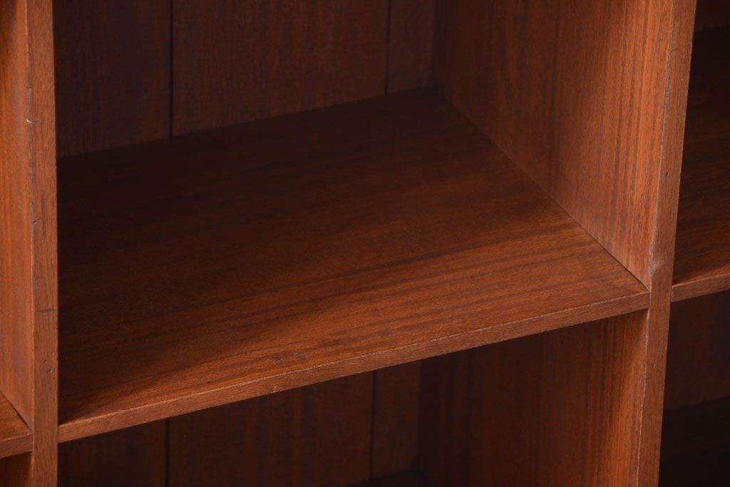 アンティーク家具　和製アンティーク　特大サイズ!古い木の重厚なマス目棚(2)