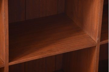 アンティーク家具　和製アンティーク　特大サイズ!古い木の重厚なマス目棚(2)