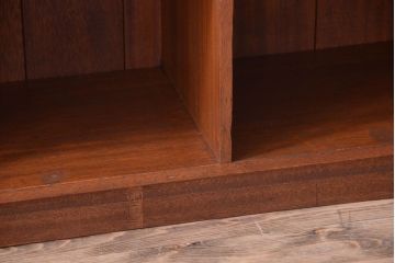 アンティーク家具　和製アンティーク　特大サイズ!古い木の重厚なマス目棚(2)