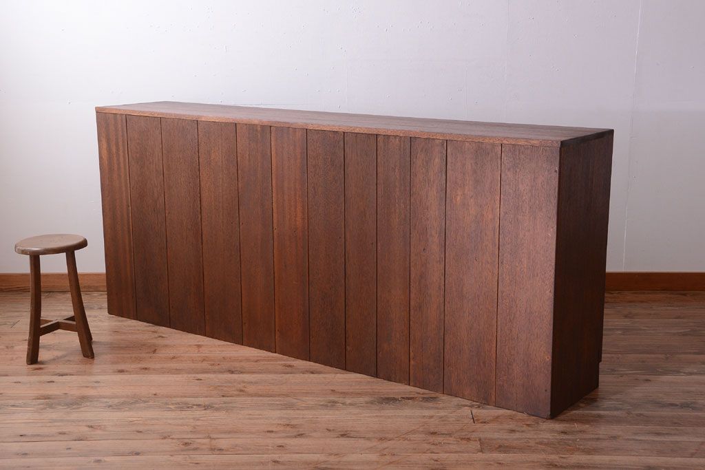 アンティーク家具　和製アンティーク　特大サイズ!古い木の重厚なマス目棚(2)