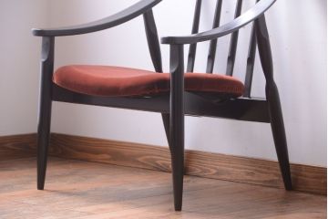 ヴィンテージ家具　 ビンテージ　モダンな木製フレームシングルソファ(1人掛け)