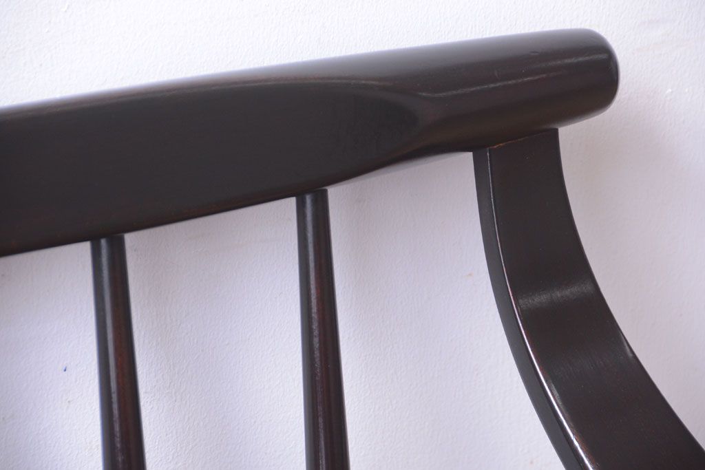 ヴィンテージ家具　 ビンテージ　モダンな木製フレームシングルソファ(1人掛け)