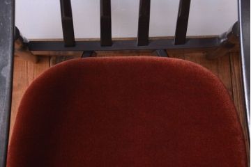 ヴィンテージ家具　 ビンテージ　モダンな木製フレームシングルソファ(1人掛け)