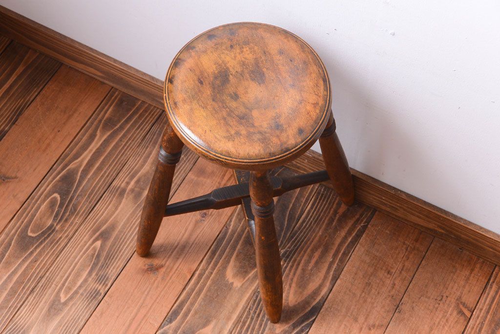 アンティーク家具　アンティーク　古い木のおしゃれでシャビーな丸スツール(1)