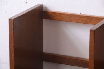 アンティーク雑貨　昭和レトロ　古い木のシンプルなアンティーク本立て