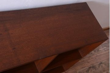 レトロ家具　昭和レトロ　大きな横型アンティークマス目棚(収納棚、飾り棚)