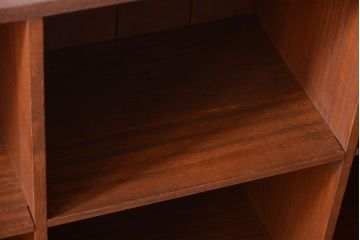 レトロ家具　昭和レトロ　大きな横型アンティークマス目棚(収納棚、飾り棚)