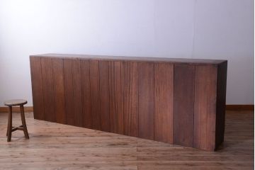 レトロ家具　昭和レトロ　大きな横型アンティークマス目棚(収納棚、飾り棚)