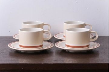 イギリスビンテージ HORNSEA(ホーンジー)　Golden Jubilee(ゴールデンジュビリー)シリーズ カップ&ソーサー4客セット