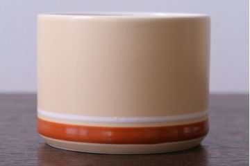 アンティーク雑貨　イギリスビンテージ　HORNSEA(ホーンジー)　Golden Jubilee(ゴールデンジュビリー)シリーズ　カップ&ソーサー3客・シュガーセット