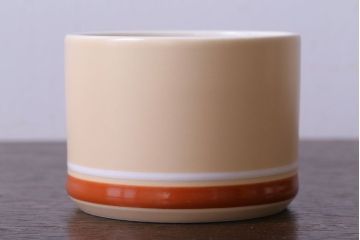 アンティーク雑貨　イギリスビンテージ　HORNSEA(ホーンジー)　Golden Jubilee(ゴールデンジュビリー)シリーズ　カップ&ソーサー3客・シュガーセット