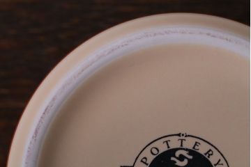 アンティーク雑貨　イギリスビンテージ　HORNSEA(ホーンジー)　Golden Jubilee(ゴールデンジュビリー)シリーズ　カップ&ソーサー3客・シュガーセット