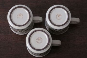 アンティーク雑貨　イギリスビンテージ　HORNSEA(ホーンジー)　Cornrose(コーンローズ)シリーズ　マグカップ3つセット