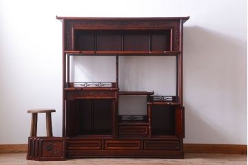 中古　唐木材　豪華な飾り棚