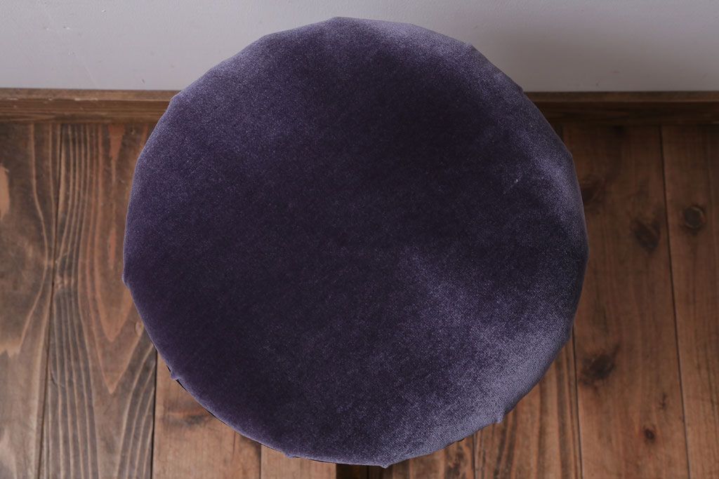 レトロ家具　和製アンティーク　古い木製のレトロな回転スツール