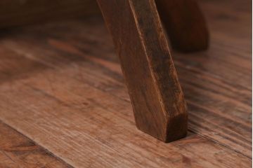 レトロ家具　和製アンティーク　古い木製のレトロな回転スツール