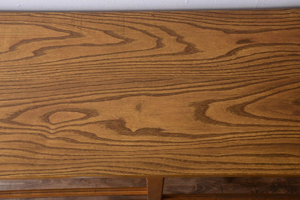 レトロ家具　昭和レトロ　古い木製の脚付き収納棚(2)