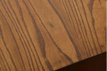 レトロ家具　昭和レトロ　古い木製の脚付き収納棚(2)