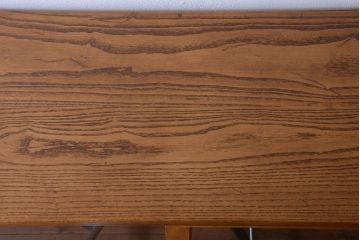 レトロ家具　昭和レトロ　古い木製のアンティーク脚付き収納棚