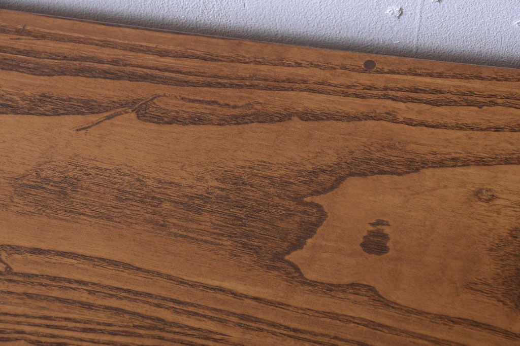 レトロ家具　昭和レトロ　古い木製のアンティーク脚付き収納棚