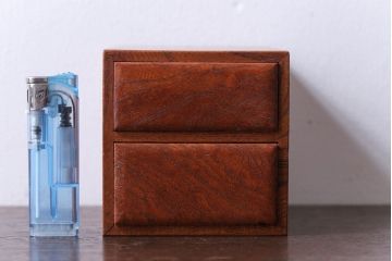 アンティーク家具　アンティーク　総欅材!とても小さな小引き出し