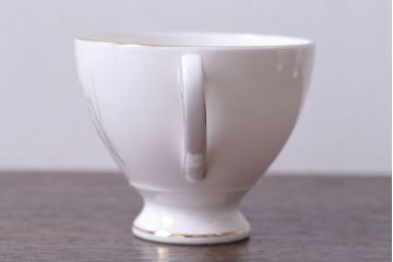 イギリスビンテージ　Susie Cooper(スージークーパー)　DAY LILYシリーズ　カップ&ソーサー、皿など11点セット