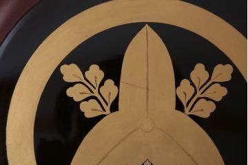 古民具・骨董　明治　総欅漆塗り行器(家紋・漆器・太平)(1)