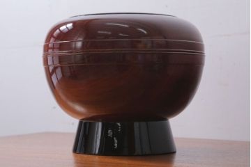 古民具・骨董　明治　総欅漆塗り行器(家紋・漆器・太平)(1)
