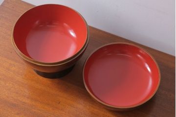 古民具・骨董　明治　総欅漆塗り行器(家紋・漆器・太平)(2)