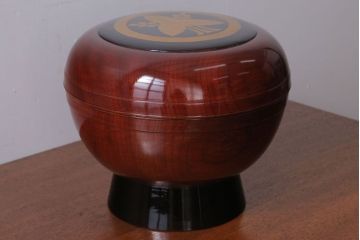 古民具・骨董　明治　総欅漆塗り行器(家紋・漆器・太平)(2)