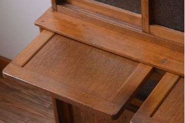 アンティーク家具　和製アンティーク　ダイヤガラス入り!古い木製の重ね食器棚(カップボード)