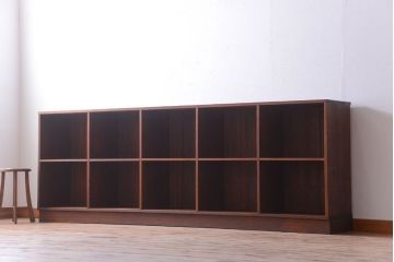 レトロ家具　昭和レトロ　大きな横型アンティークマス目棚(2)